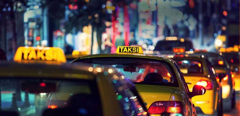 Taksi plaka fiyatı yüzde 30 arttı. 2.6 milyon TL oldu. 6 Taksi plaka fiyatı yüzde 30 arttı. 2.6 milyon TL oldu.