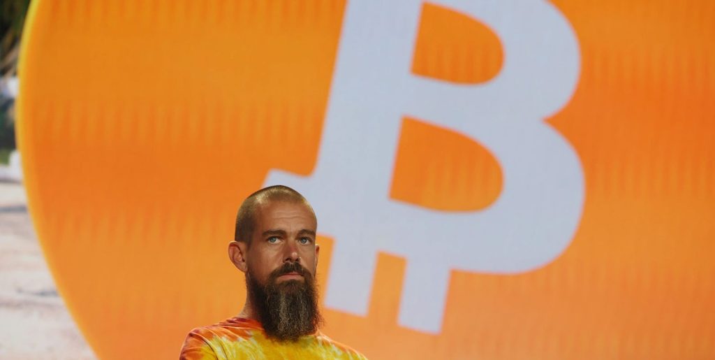 Twitter CEO’su Jack Dorsey, ''Bitcoin dünyayı birleştirecek'' dedi.