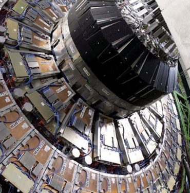 CERN misketleriyle oynamaya devam ediyor