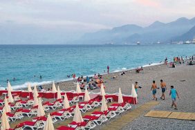 Turizmciler birkaç yıl daha sorun yaşayabilir