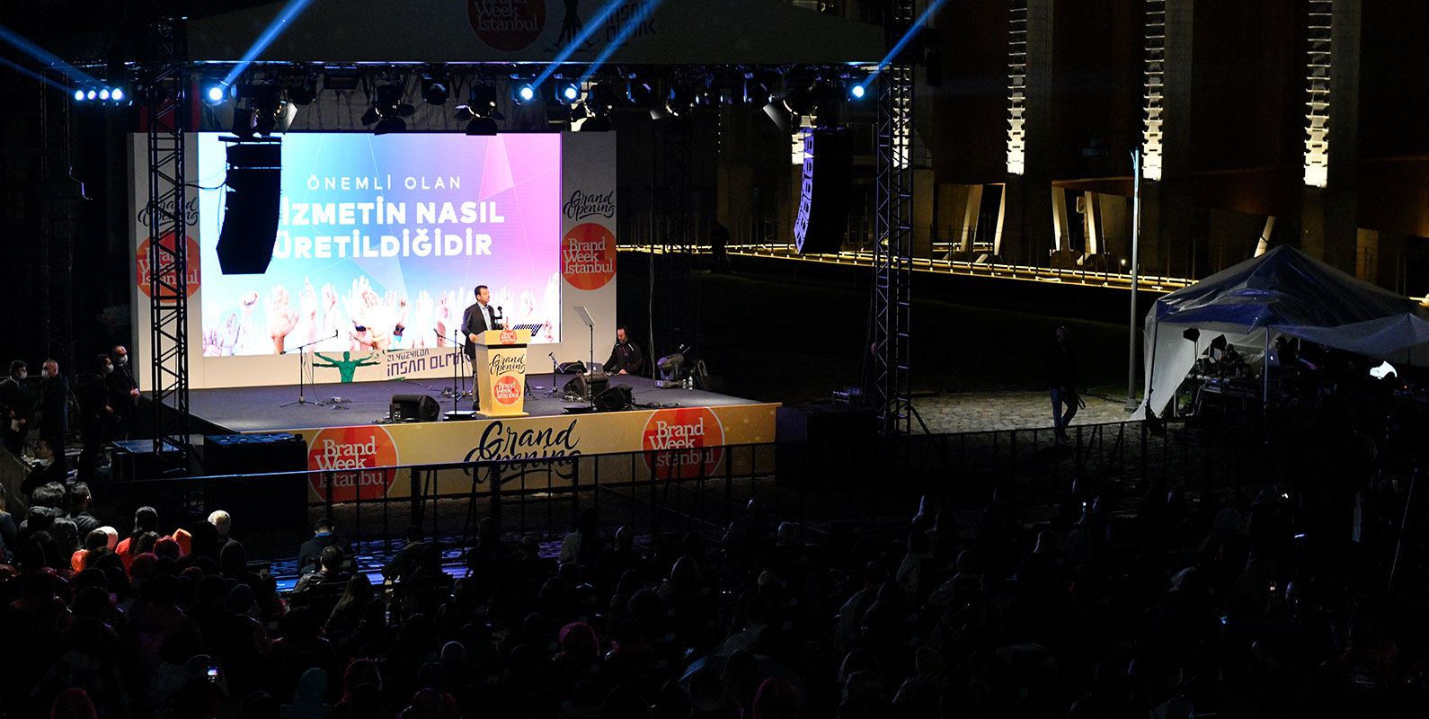 Yılın En İlham Verici Haftası Brand Week İstanbul Ekrem İmamoğlu’nun Konuşmasıyla Başladı! 2 Yılın En İlham Verici Haftası Brand Week Istanbul Ekrem İmamoğlu’nun Konuşmasıyla Başladı!