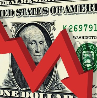 Dolar 12 TL'nin altına indi