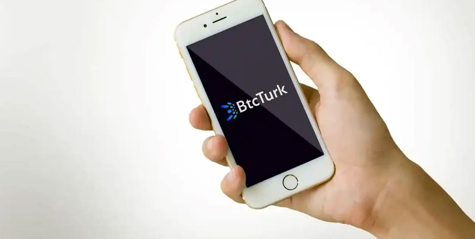 BtcTurk, Zorlu PSM’nin Kurumsal Sponsoru Oldu 2 BtcTurk, Zorlu PSM’nin Kurumsal Sponsoru Oldu