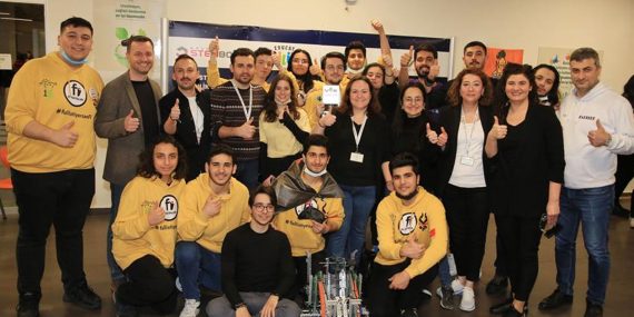Doğa Koleji’nden Robotics takımı VEX World Championship’te Türkiye’yi temsil edecek