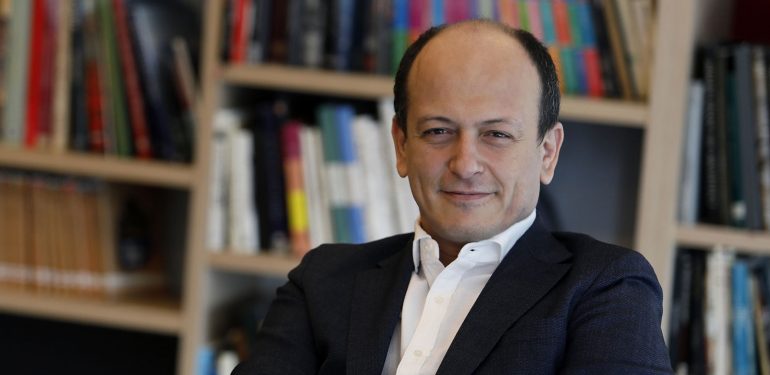 Akbank'tan Metaverse ve Elektrikli Araç yatırımlarına özel fon