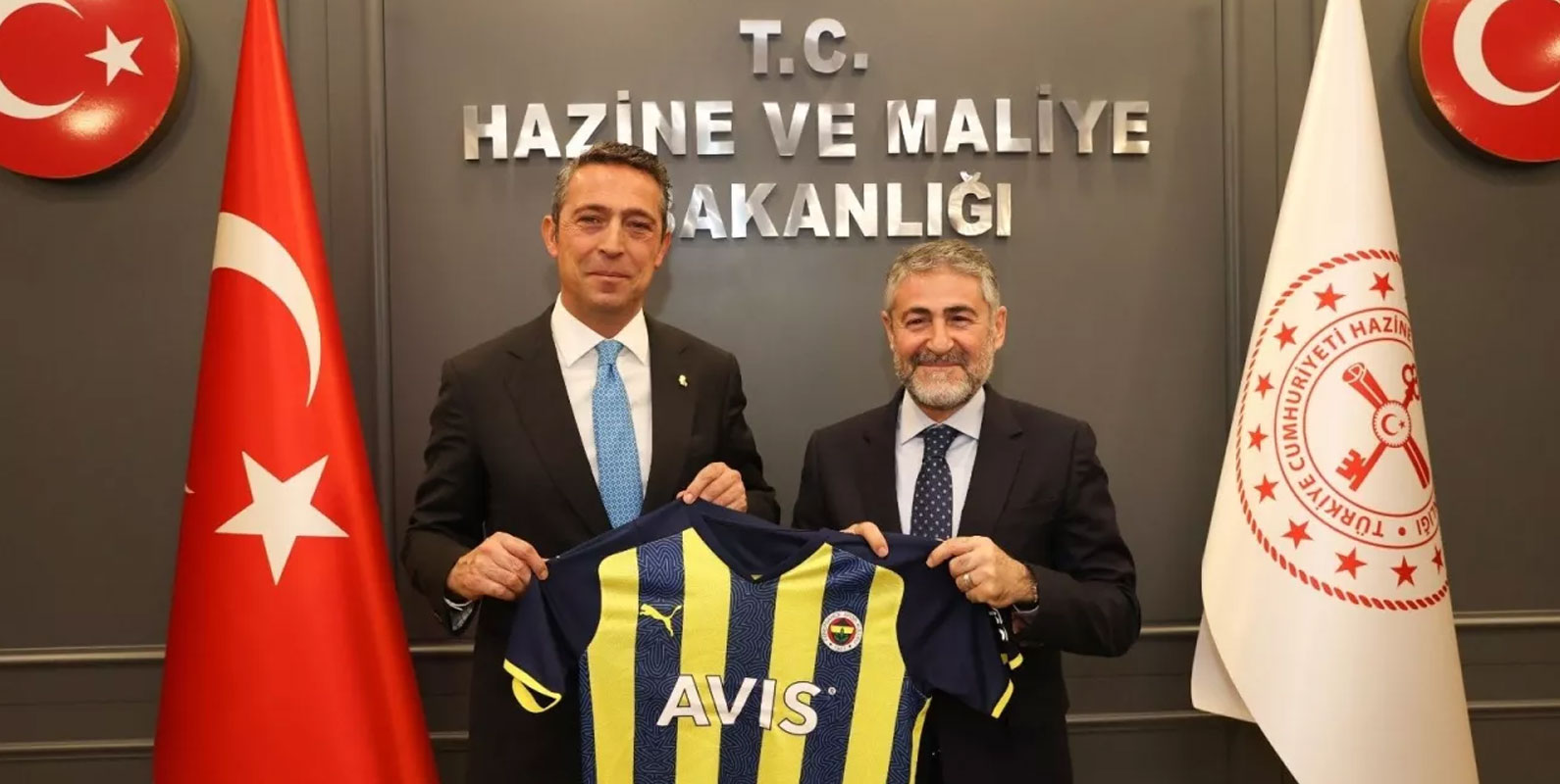 Ali Koç, Bakan Nebati ile görüştü 2 ali-koc-bakan-nebati-ile-gorustu