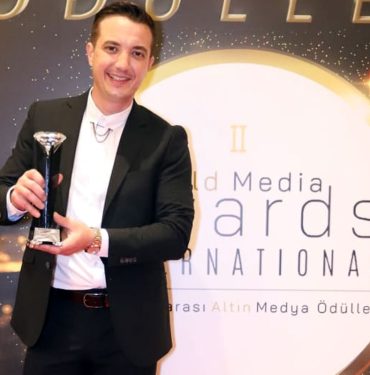 İş insanı Zafer Saka'ya Uluslararası Altın Medya ödülü 9 İş insanı Zafer Saka'ya Uluslararası Altın Medya ödülü