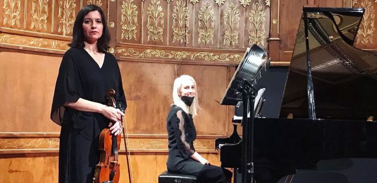 Klasik müziğin ‘Romantik Nüanslar’ı seyircisiyle buluştu: ‘Seyirci kendinden bir parça buldu’ 1 Klasik müziğin ‘Romantik Nüanslar’ı seyircisiyle buluştu: ‘Seyirci kendinden bir parça buldu’