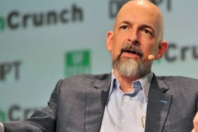 Metaverse Kelimesini Bulan Popüler Yazar Neal Stephenson İlk NFT’sini Aldı 12 Metaverse Kelimesini Bulan Popüler Yazar İlk NFT’sini Aldı