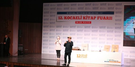 Okan Bayülgen: Z Kuşağı Londra’da itaat etmeye razı