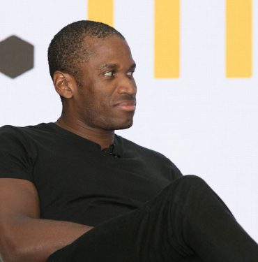 Arthur Hayes: “Bitcoin Hali Hazırda Dip Yaptı Ancak Hızlı İyileşme Beklemeyin”