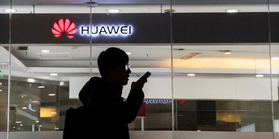 Kanada, Huawei ekipmanlarının kullanımını yasakladı