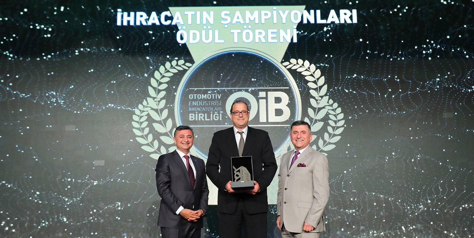 Otokar, İhracatın Şampiyonları Ödülleri’nde gümüş kategoriye girdi 2 Otokar, İhracatın Şampiyonları Ödülleri’nde gümüş kategoriye girdi