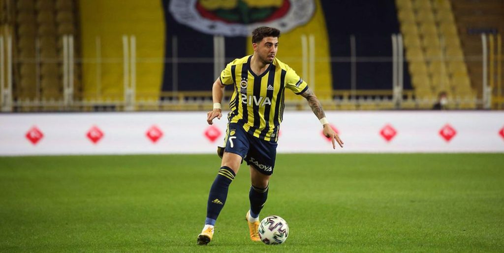 Ozan Tufan, Hull City'e transfer oldu