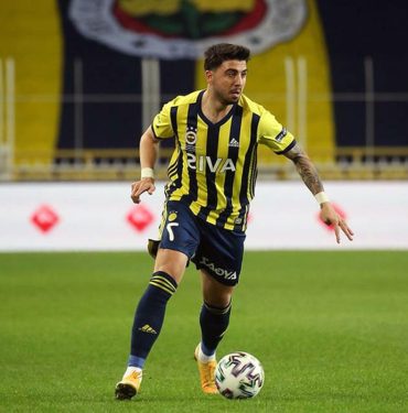 Ozan Tufan, Hull City'e transfer oldu 4 Ozan Tufan, Hull City'e transfer oldu