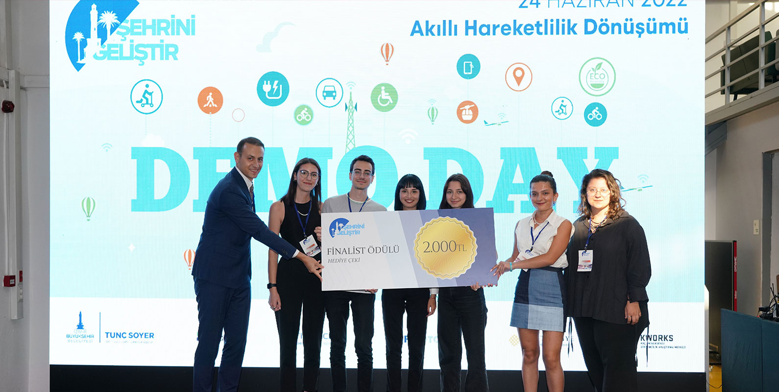 “Şehrini Geliştir” yarışmasında ödüller sahiplerini buldu 2 “Şehrini Geliştir” yarışmasında ödüller sahiplerini buldu