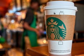 Starbucks’tan kendi bardağını getirenlere özel ayrıcalıklar 4 Starbucks’tan kendi bardağını getirenlere özel ayrıcalıklar