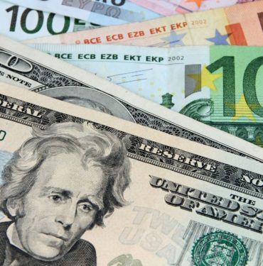 Euro/Dolar paritesi 20 yıl sonra tekrar eşitlendi 5 Euro/Dolar paritesi 20 yıl sonra tekrar eşitlendi