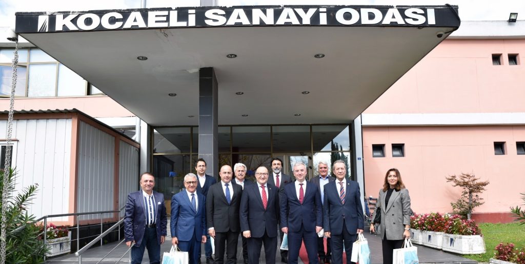 Borsa İstanbul sanayicilerle buluşup bilgi aktarıyor