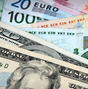 Euro/Dolar paritesi 20 yılın en düşük seviyesinde 2 Euro/Dolar paritesi 20 yılın en düşük seviyesinde