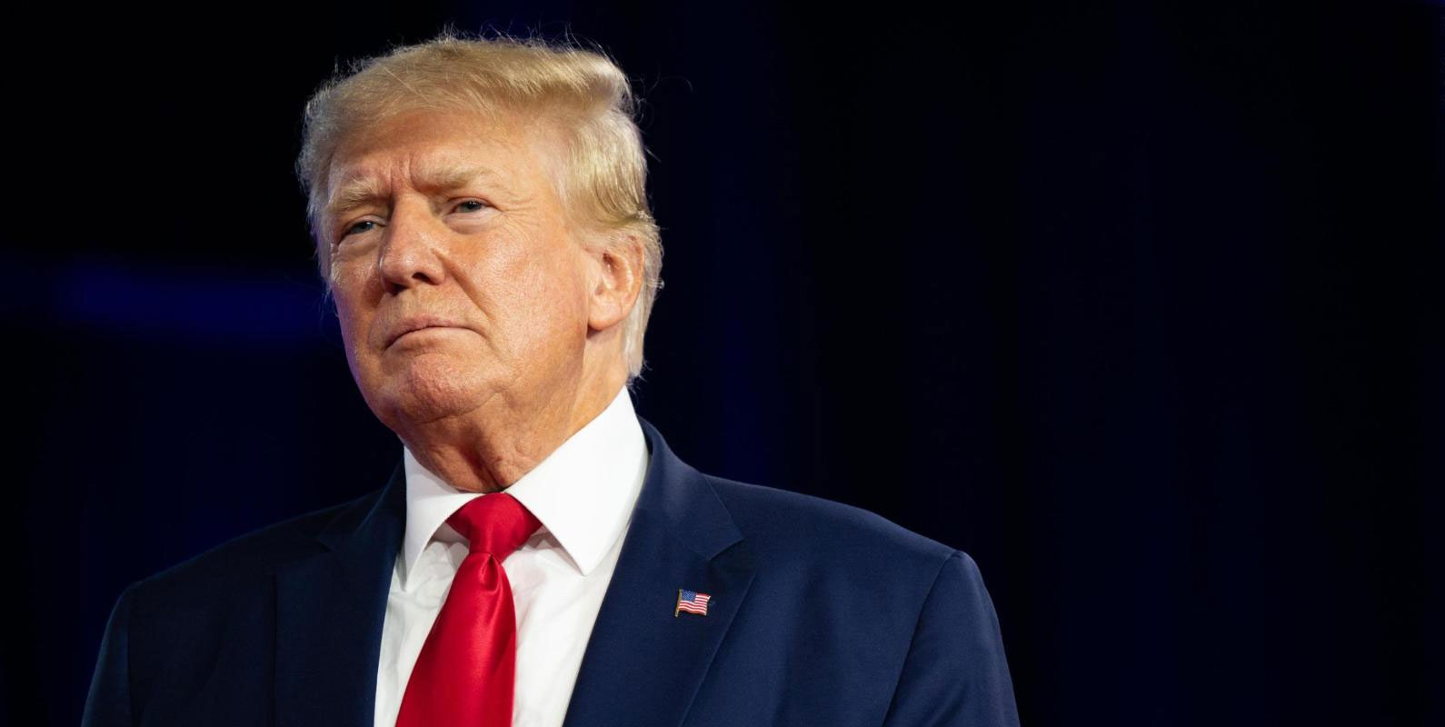FBI Açıkladı! 'Trump'ın evinde 'çok gizli' belgeler ele geçirildi.' 2 Donald Trump