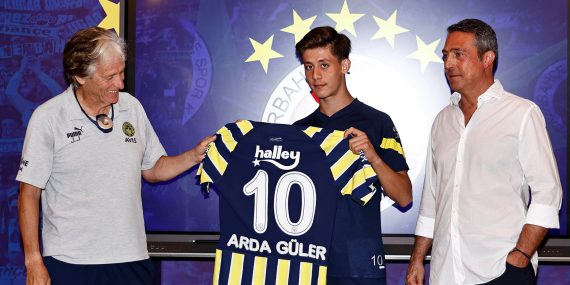 Fenerbahçe’de 10 numaralı formanın sahibi belli oldu