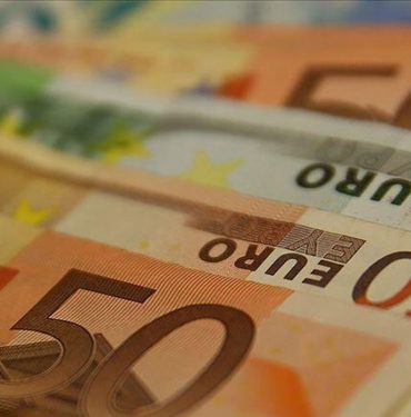 Fransa: Ruslara ait yaklaşık 1.2 milyar euro değerinde mal varlığını dondurduk 3 Fransa: Ruslara ait yaklaşık 1.2 milyar euro değerinde mal varlığını dondurduk
