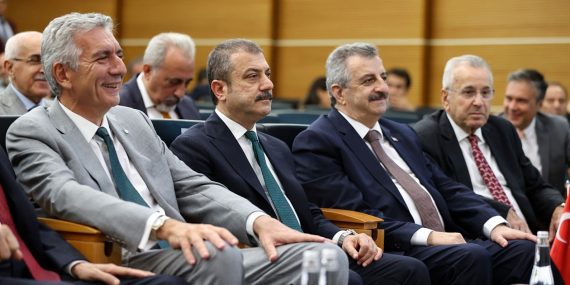 İş dünyasından kredi isyanı: Eximbank da kredi musluklarını çok kıstı