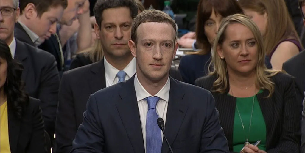 Mark Zuckerberg, görevden alınmaktan kıl payı kurtuldu! 1 Mark Zuckerberg ve Cambridge Analytica davası
