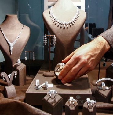 Mücevher sektöründe ihracat Temmuz ayında 3 milyar doları aştı 2 Mücevher sektöründe ihracat Temmuz ayında 3 milyar doları aştı