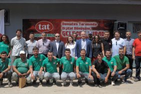Tat Gıda dijital dönüşüm kapsamında çiftçilerle buluştu 13 Tat Gıda dijital dönüşüm kapsamında çiftçilerle buluştu