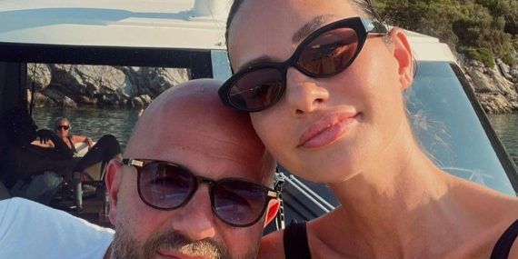 Yasemin Özilhan’dan ayrılık iddialarına fotoğraflı cevap