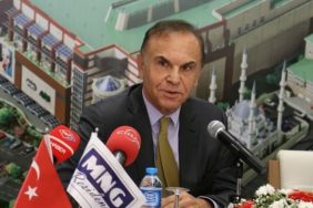 Mehmet Nazif Günal’ın Boğaz'daki evinde kaçak inşaat yapıyor 2 Mehmet Nazif Günal’ın Boğaz'daki evinde kaçak inşaat yapıyor