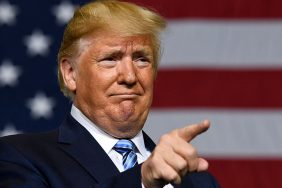ABD Adalet Bakanlığı ve FBI'ın açtığı soruşturma Donald Trump’ın hapse girmesine dahi neden olabilir! 6 ABD Adalet Bakanlığı ve FBI'ın açtığı soruşturma Donald Trump’ın hapse girmesine dahi neden olabilir!