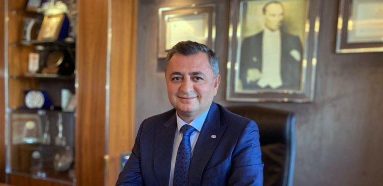 Otomotiv ihracatı ağustosta 2,3 milyar dolar oldu 1 OİB Yönetim Kurulu Başkanı Baran Çelik: