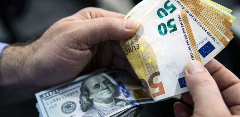 Dolar ve Euro'da yükseliş sürüyor 1 Dolar ve Euro