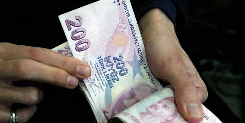 DİSK asgari ücret talebini açıkladı 2 Türk lirası asgari ücret