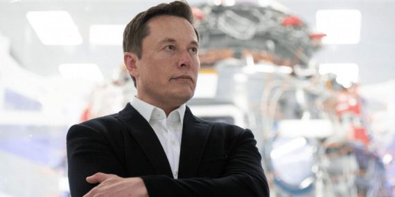 Elon Musk zorda mı?