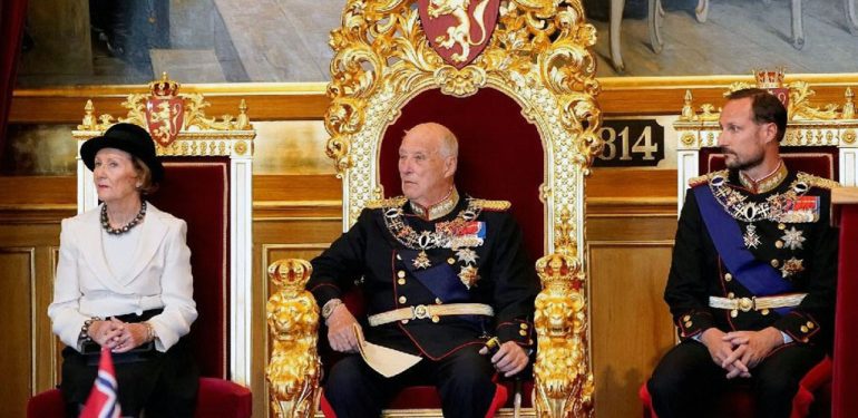 Norveç Kralı hastaneye kaldırıldı 6 Norveç Kralı Harald