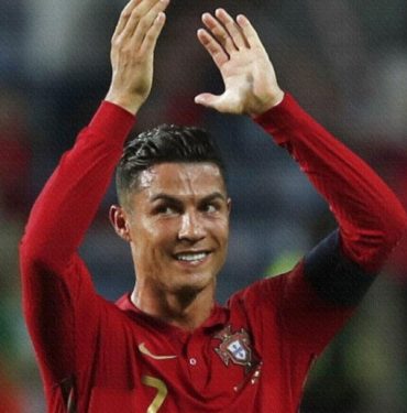 Cristiano Ronaldo’dan yeni dünya rekoru 2 Cristiano Ronaldo’dan yeni dünya rekoru