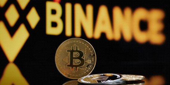 Binance, Bitcoin Çekimlerini Yeniden Açtı: Kripto Para Borsası İki Kere Durdurma Sonrası Hizmetleri Başlattı