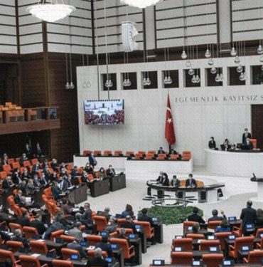 Cumhurbaşkanlığı Seçimlerinin Ardından: Yeni Kabine ve Meclis 2 Türkiye Büyük Millet Meclisi
