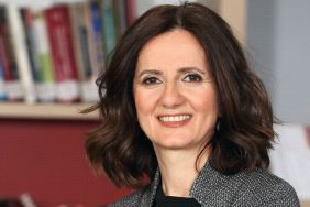 Dalya Kohen, Akbank