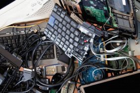 E-Atıklar Küresel Çevre Sorunları Arasında Hızla Yükseliyor: Elektronik Atık Geri Dönüşümüne Dikkat Çekiliyor 8 E-Atıklar
