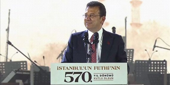 Ekrem İmamoğlu, İstanbul’un Fethi’nin 570. Yıldönümünde Demokratik Mücadeleye Devam Edileceğini Vurguladı