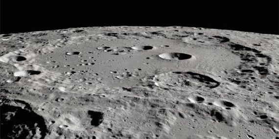 Ay’a İnsanlı Misyon Ertelendi: NASA, 2026 Yılını İşaret Ediyor