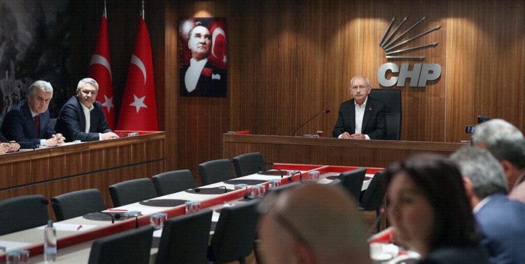 CHP MYK istifaları