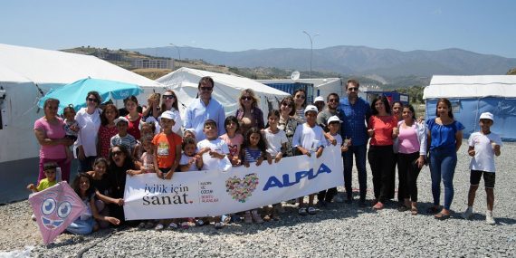 Hatay’daki Çocuklar Uçurtma Şenliği ile Mutluluk Saçtı