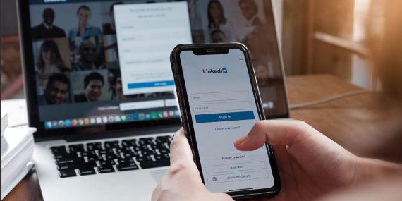 LinkedIn, Yapay Zeka Destekli Copy Suggestions Aracını Kullanıma Sunuyor