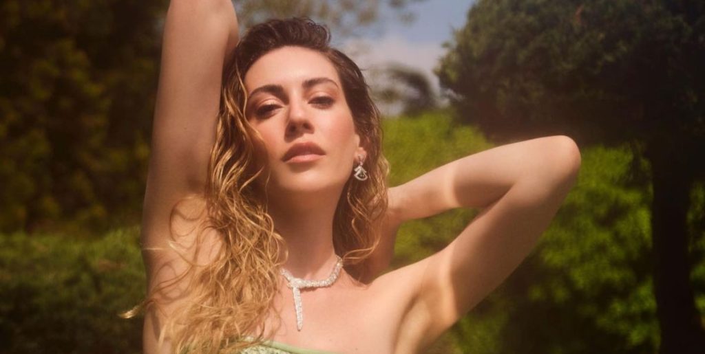 Sinem Kobal